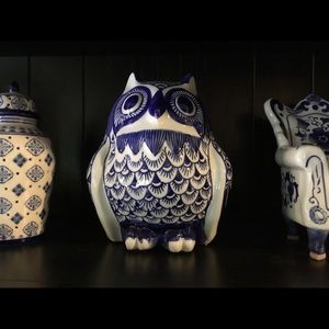 Blue and white owl chinoiserie